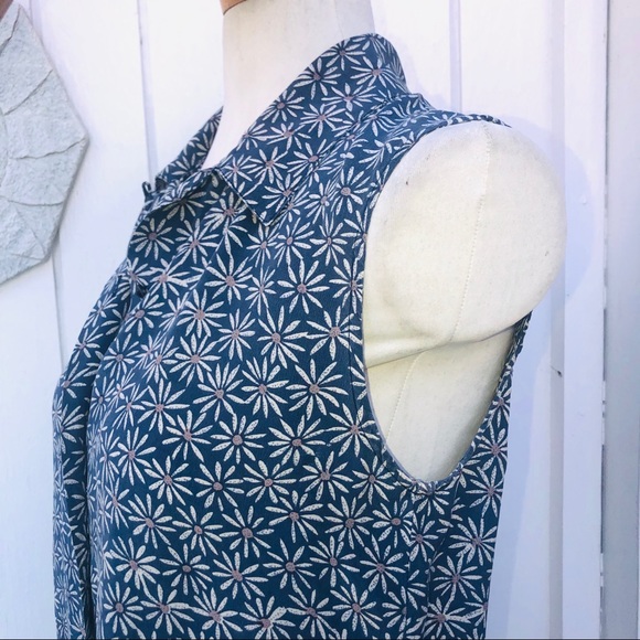 Silk blouse daisy print button down sleeveless vintage women’s small EUC - Picture 3 of 12